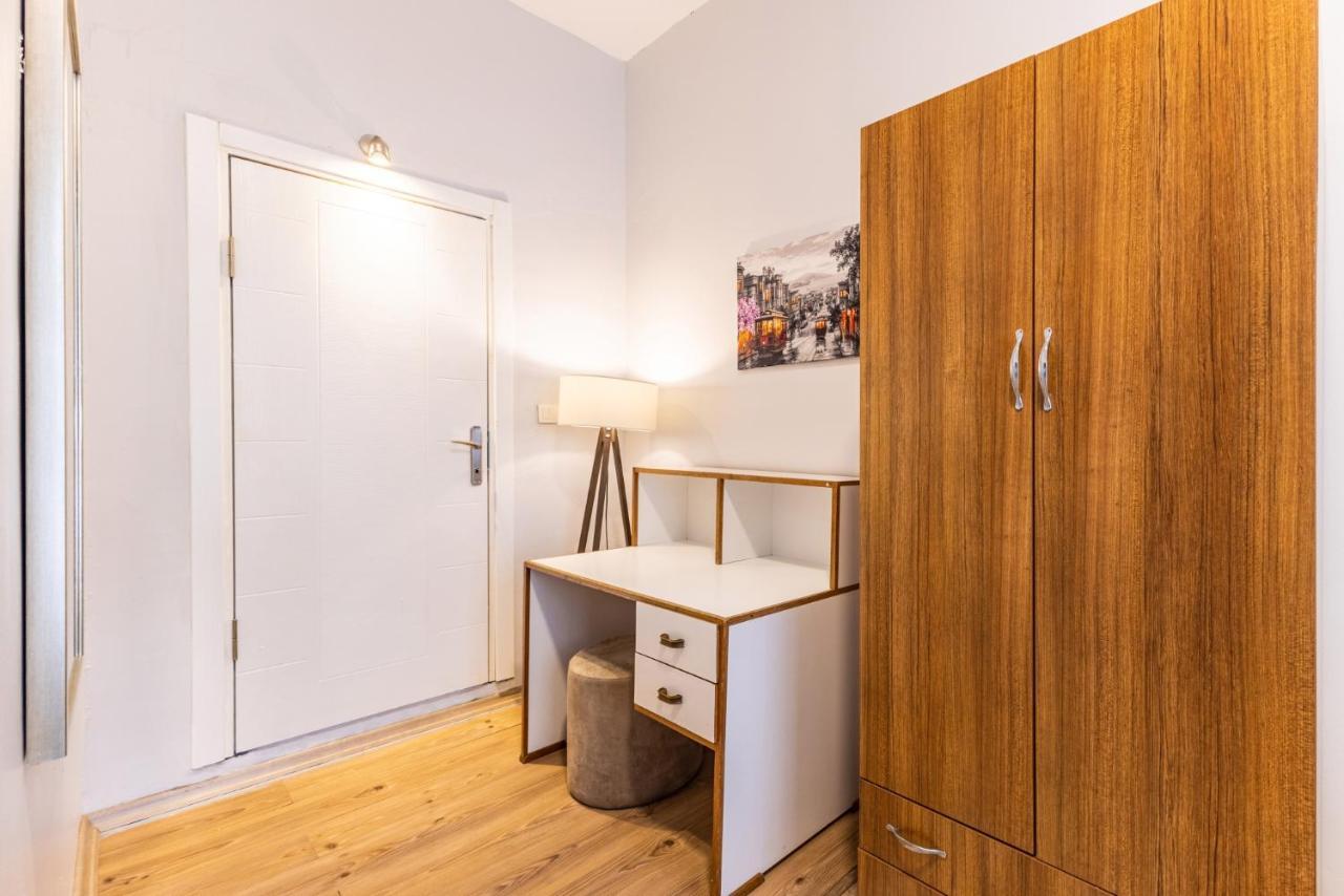 Lovely Flat Near Shore And Trendy Spots In Kadikoy Κωνσταντινούπολη Εξωτερικό φωτογραφία